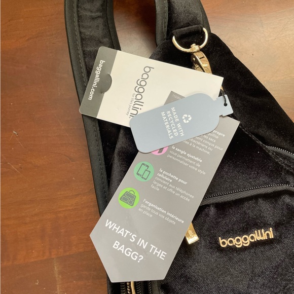 Baggallini Black Crossbody Bag New With Tags - Picture 4 of 10